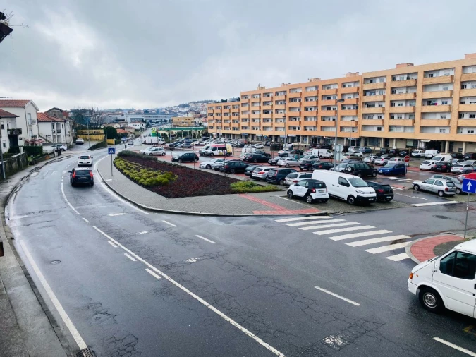 Prédio para Venda em Abade de Neiva Foto 2