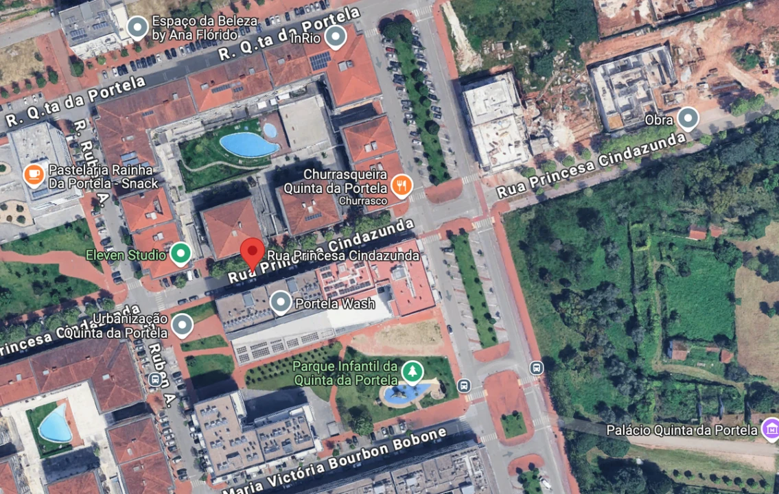 Garagem para Venda em Santo Antonio dos Olivais Foto 8