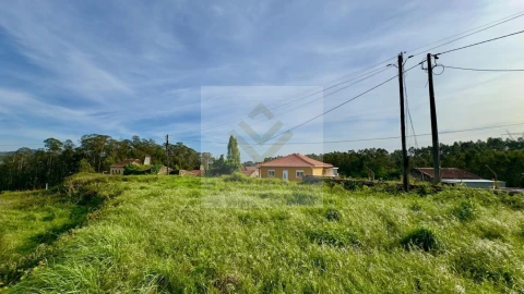Moradia T0 para Venda em O. Azeméis, Riba-Ul, Ul, Macinhata Seixa, Madail