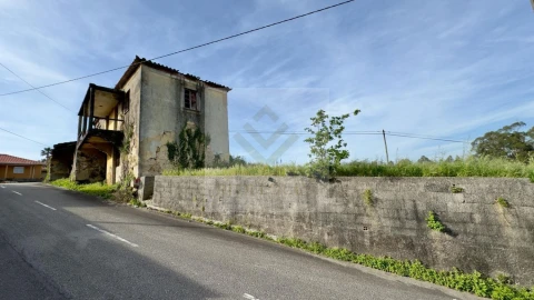 Moradia T0 para Venda em O. Azeméis, Riba-Ul, Ul, Macinhata Seixa, Madail