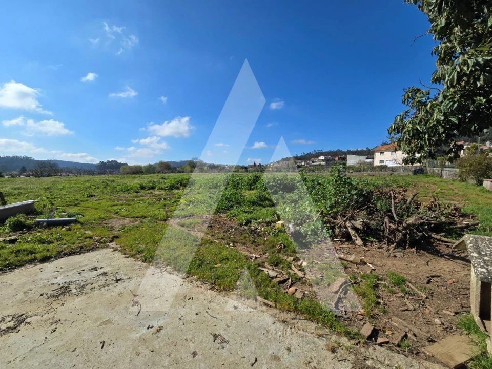 Terreno para Venda em Romariz Foto 5