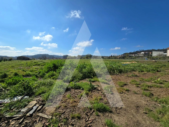 Terreno para Venda em Romariz Foto 4