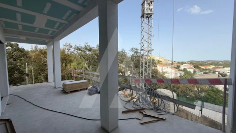 Moradia T5 para Venda em São Brás de Alportel