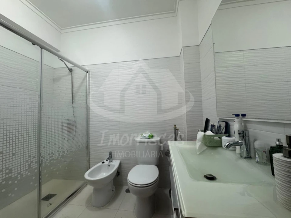 Apartamento T3 para Venda em Santa Iria de Azoia, São João da Talha e Bobadela Foto 21