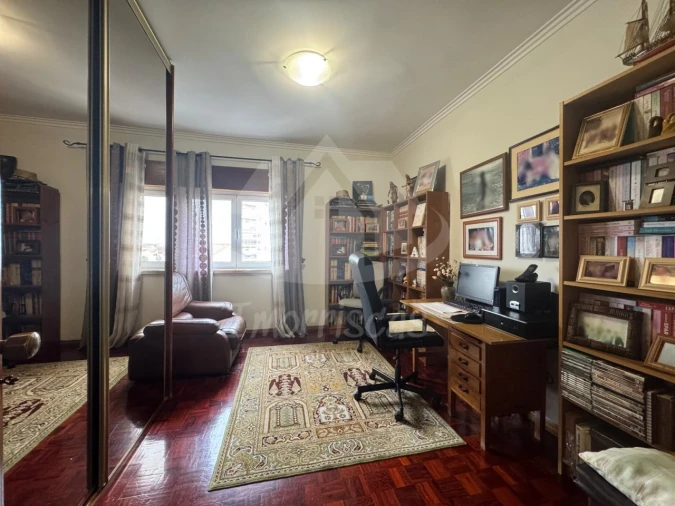 Apartamento T3 para Venda em Santa Iria de Azoia, São João da Talha e Bobadela Foto 18