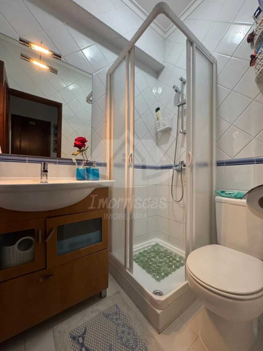 Apartamento T3 para Venda em Santa Iria de Azoia, São João da Talha e Bobadela Foto 23