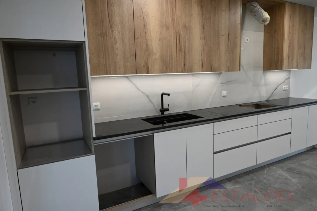 Moradia T4 para Venda em Pombal Foto 15