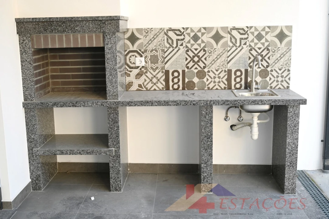 Moradia T4 para Venda em Pombal Foto 13