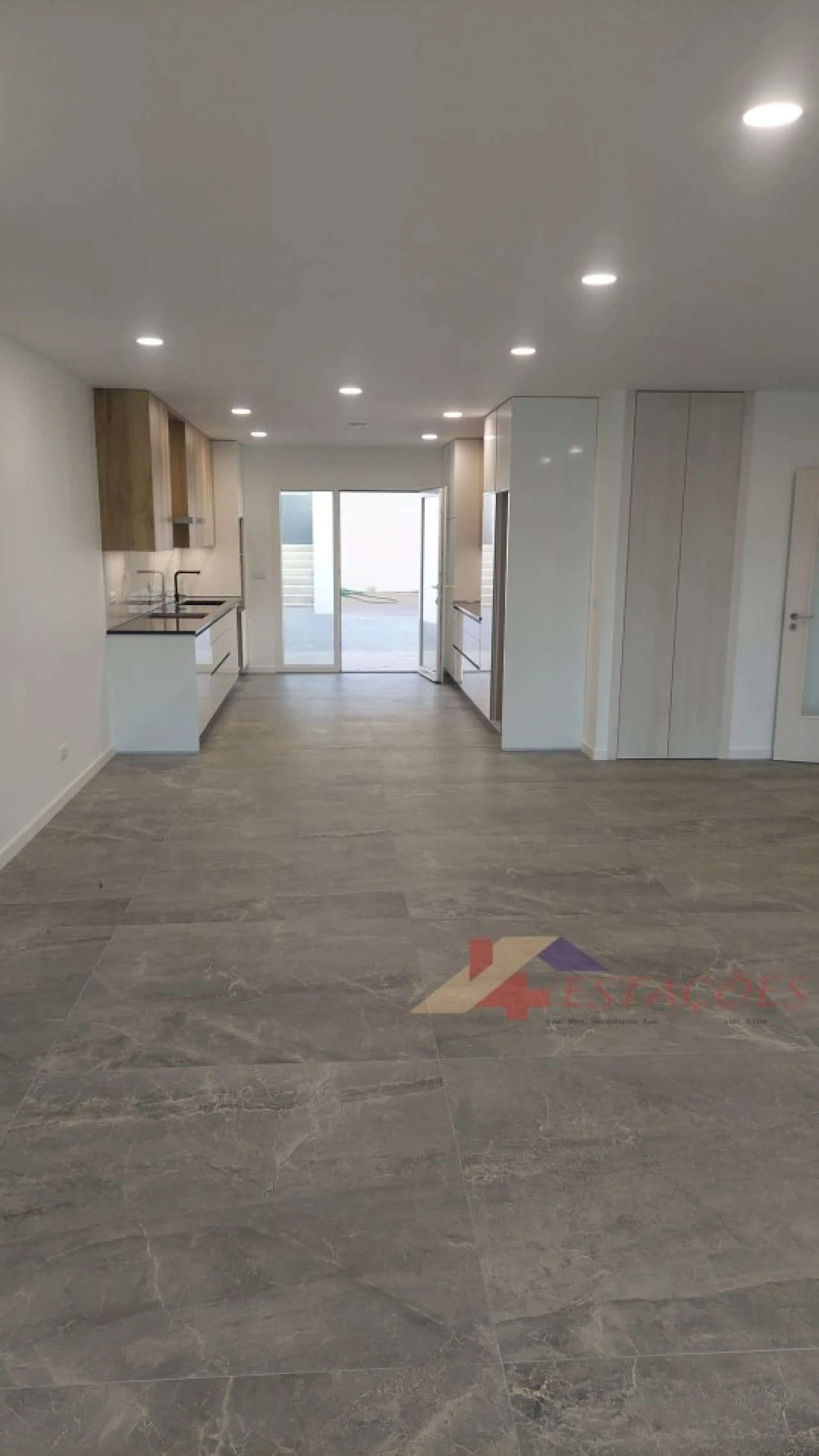 Moradia T4 para Venda em Pombal Foto 20