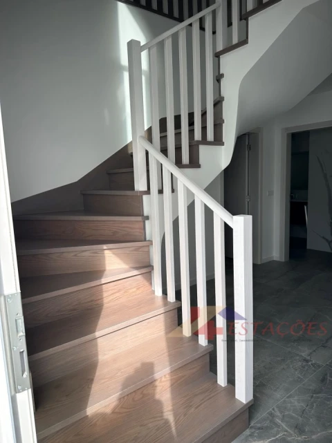 Moradia T4 para Venda em Pombal