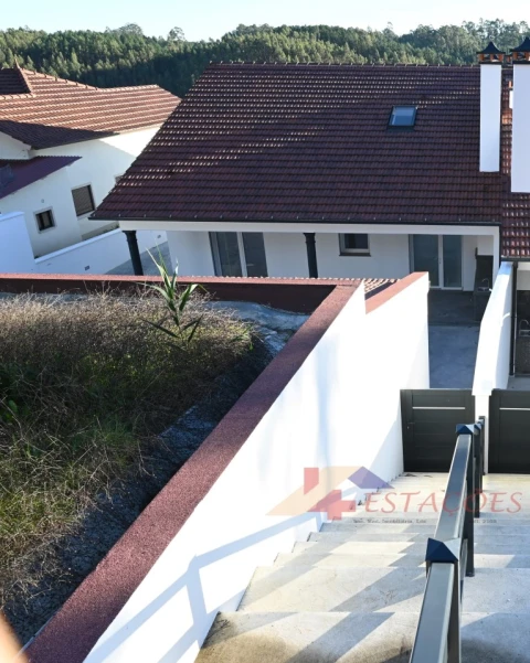 Moradia T4 para Venda em Pombal