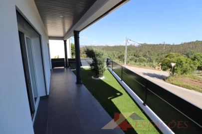 Moradia T4 para Venda em Pombal