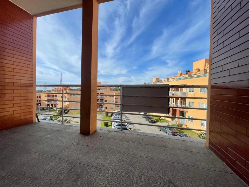 Apartamento T2 para Venda em Canelas Foto 13