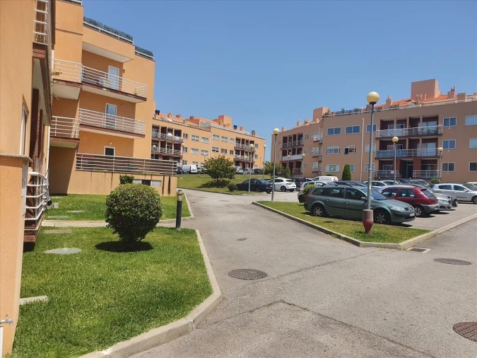 Apartamento T2 para Venda em Canelas Foto 20