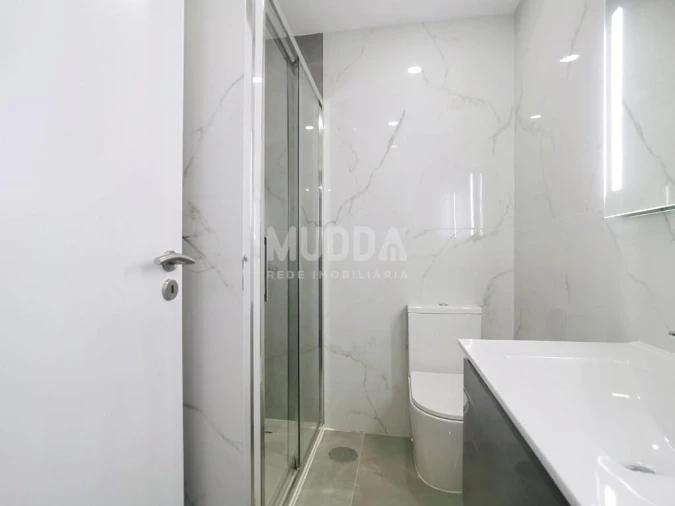 Apartamento T3 para Venda em Santa Maria Maior Foto 6