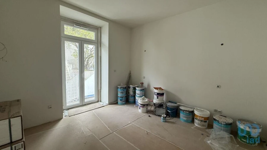 Apartamento T2 para Venda em Arroios Foto 7