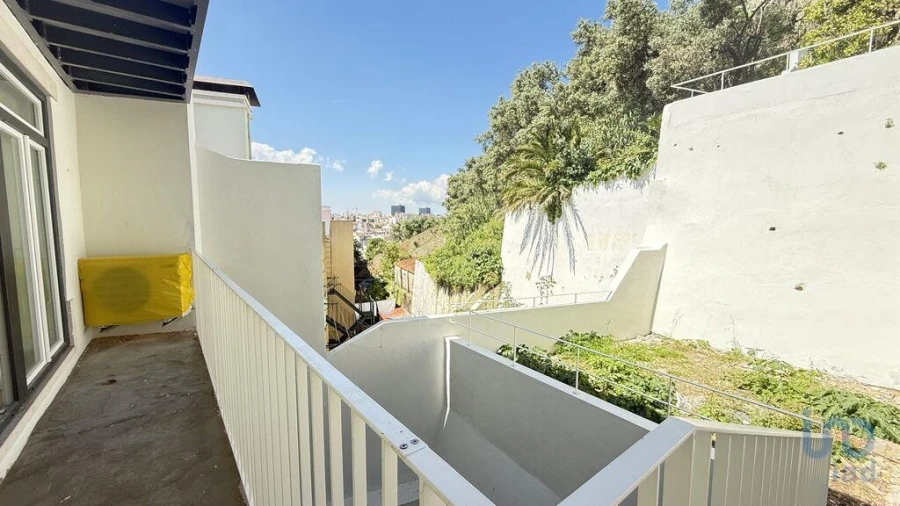 Apartamento T2 para Venda em Arroios Foto 8