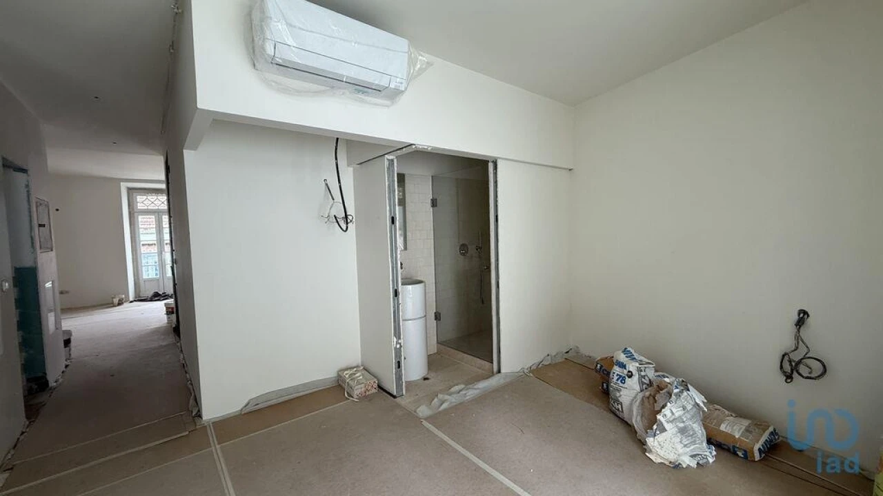 Apartamento T2 para Venda em Arroios Foto 6