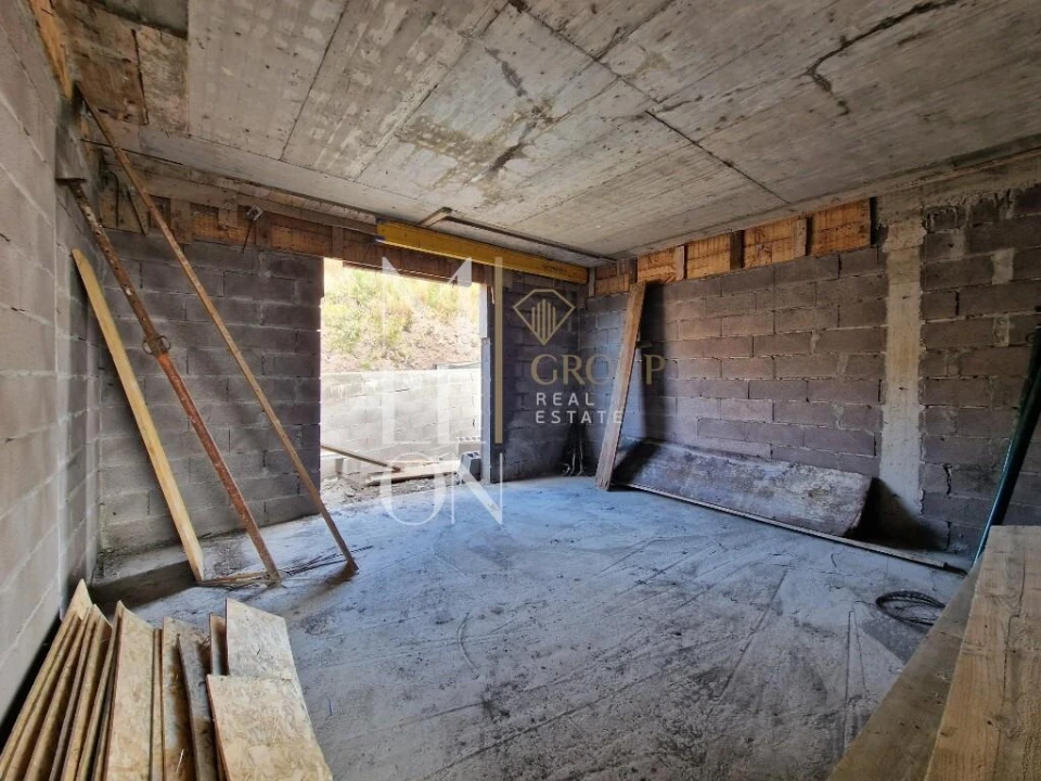 Apartamento T2 para Venda em Camara de Lobos Foto 7