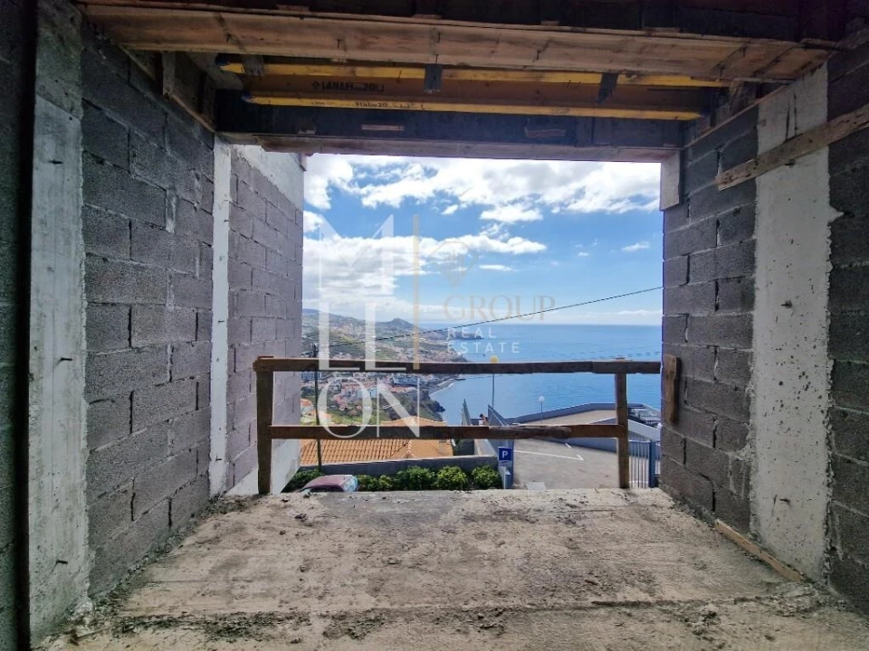 Apartamento T2 para Venda em Camara de Lobos Foto 9