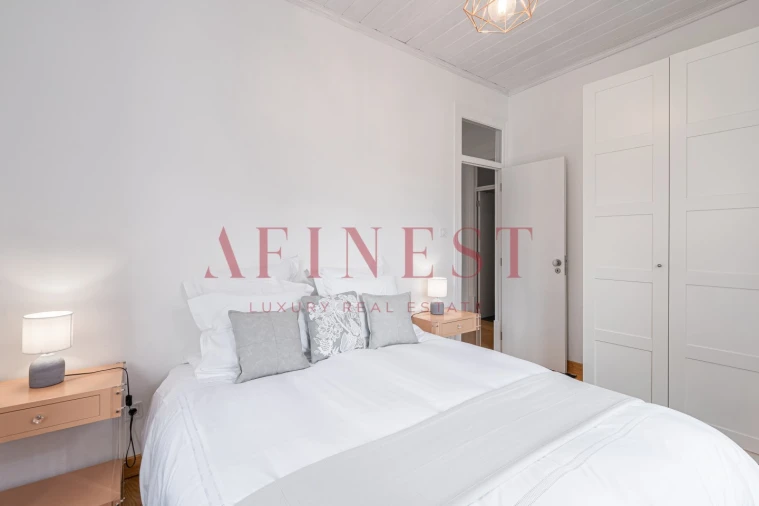 Apartamento T2 para Arrendamento em Ajuda Foto 12