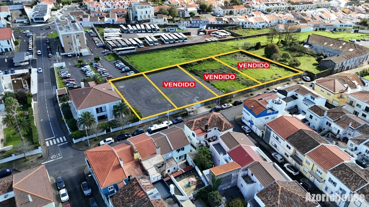 Terreno para Venda em Ponta Delgada (São Sebastião) Foto 1