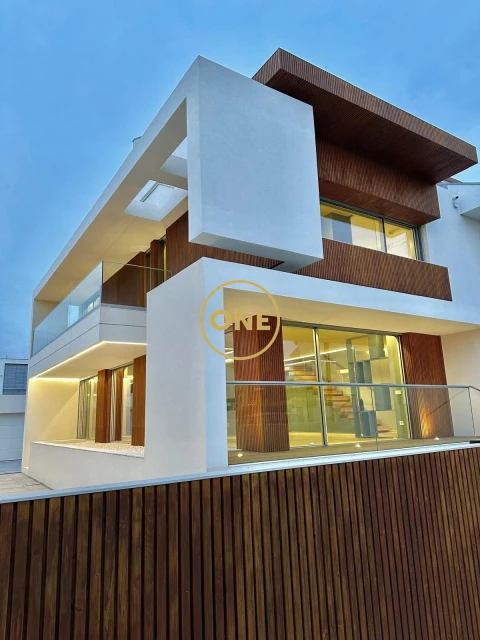 Moradia T3 para Venda em Canidelo