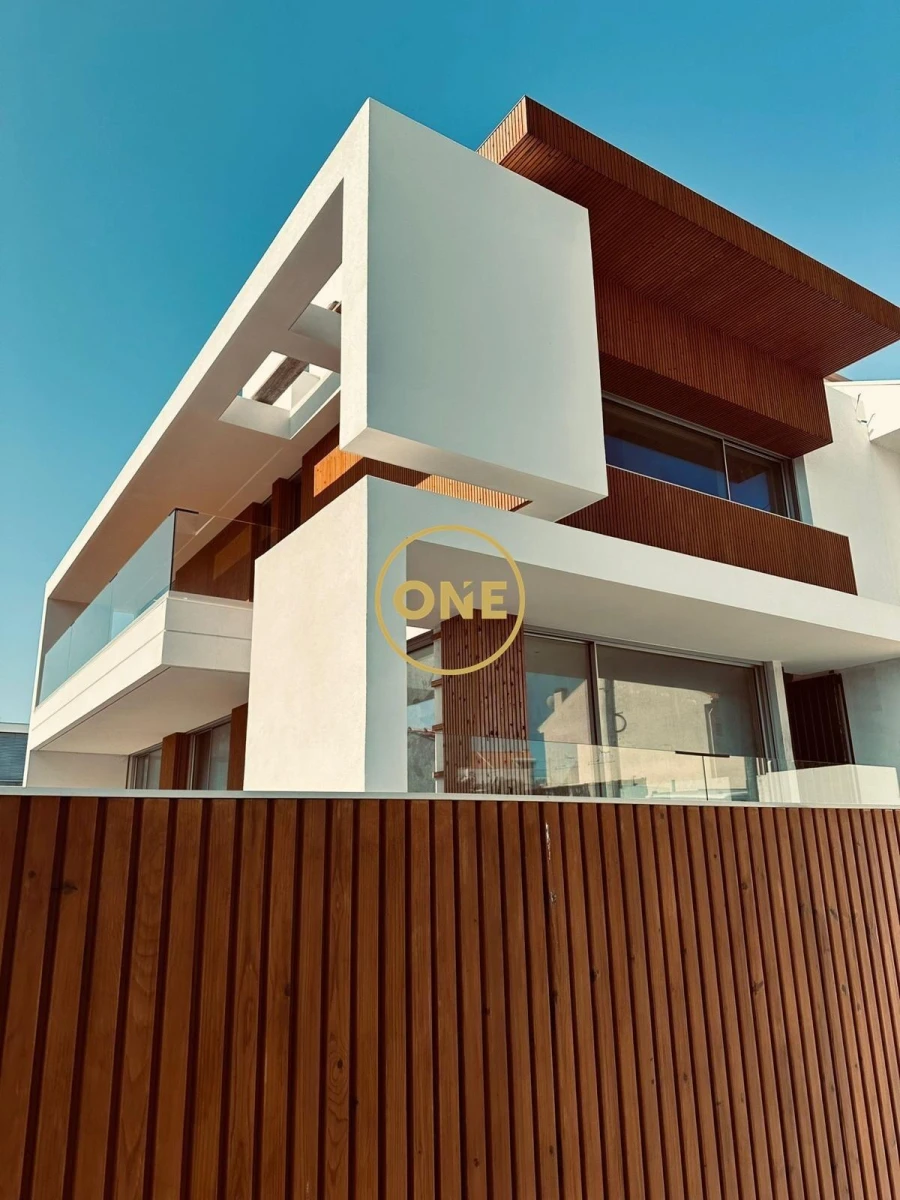 Moradia T3 para Venda em Canidelo Foto 4