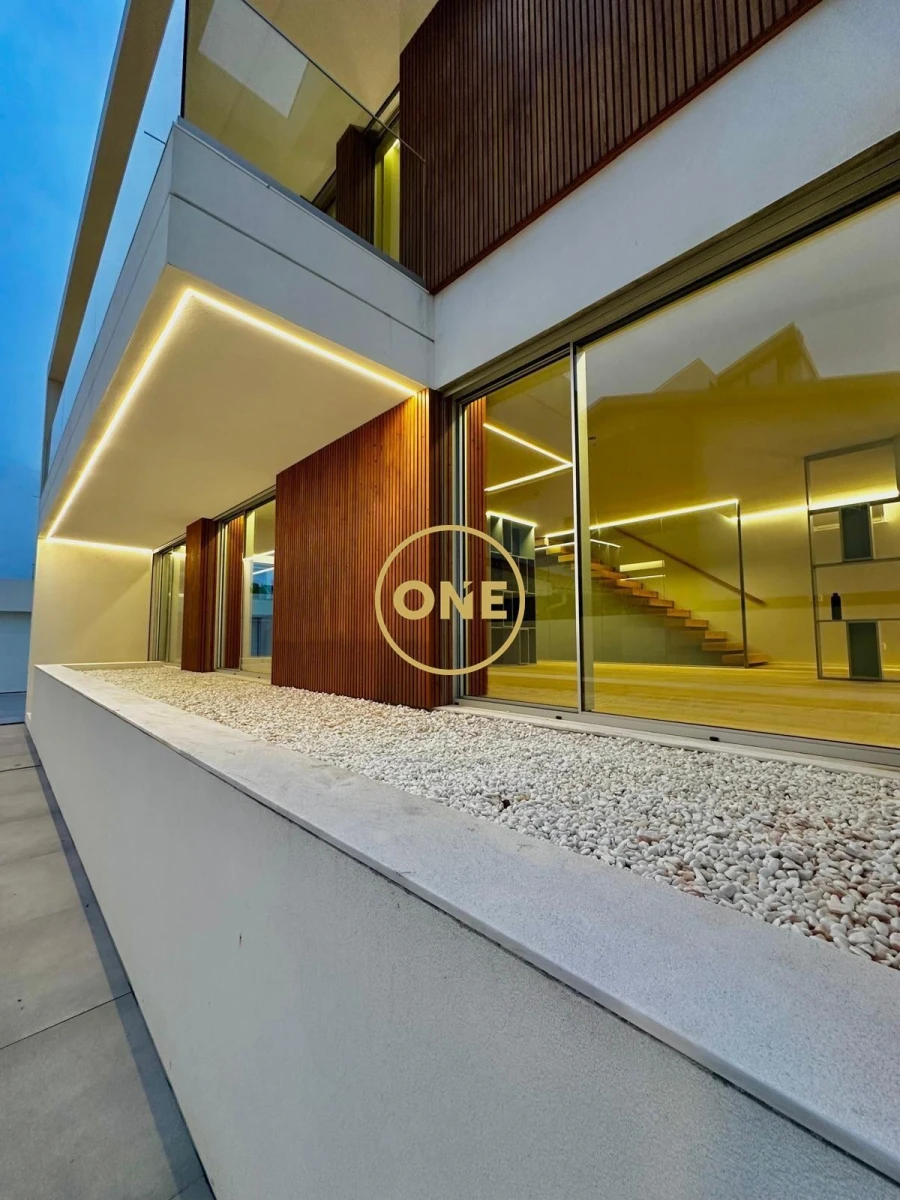 Moradia T3 para Venda em Canidelo Foto 12