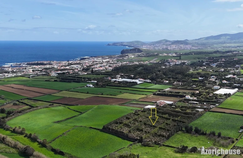Quinta para Venda em Rabo de Peixe Foto 2