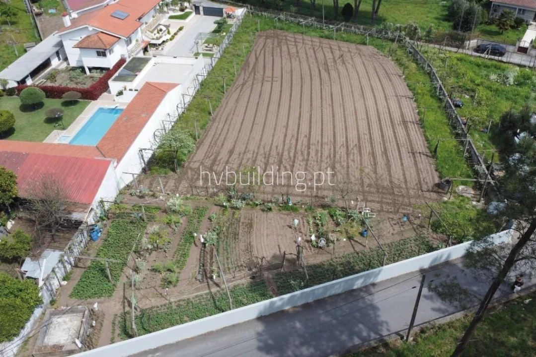 Terreno para Venda em Carvalhal Foto 2
