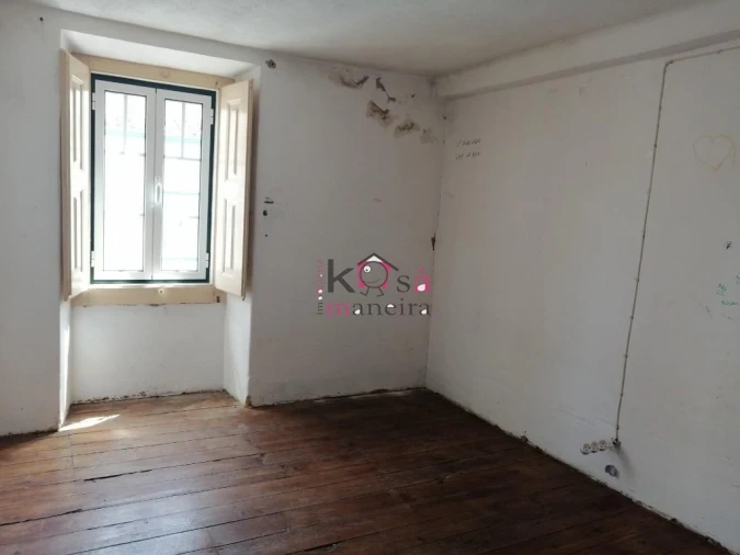 Moradia T7 para Venda em Mouriscas Foto 19