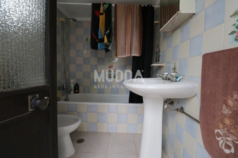 Moradia T4 para Venda em Silves Foto 7