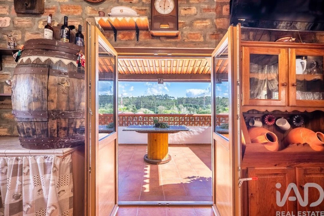 Moradia T8 para Venda em Maceira Foto 22