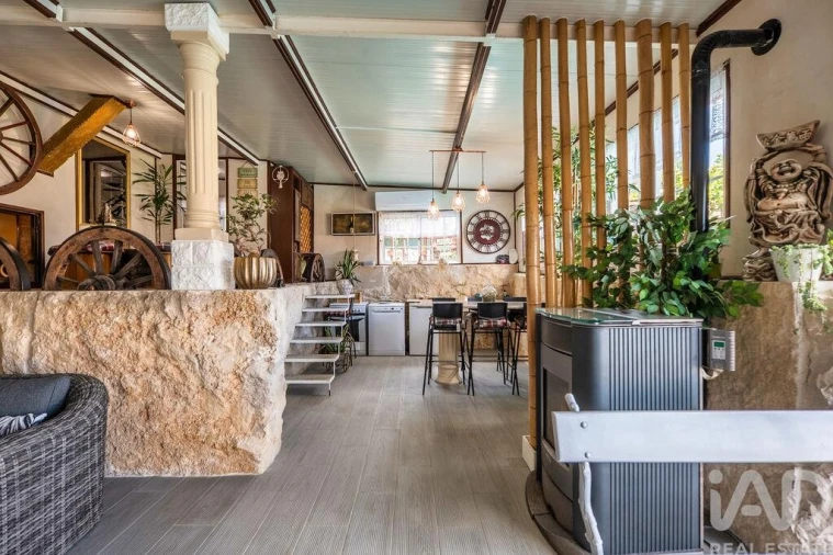 Moradia T8 para Venda em Maceira Foto 13