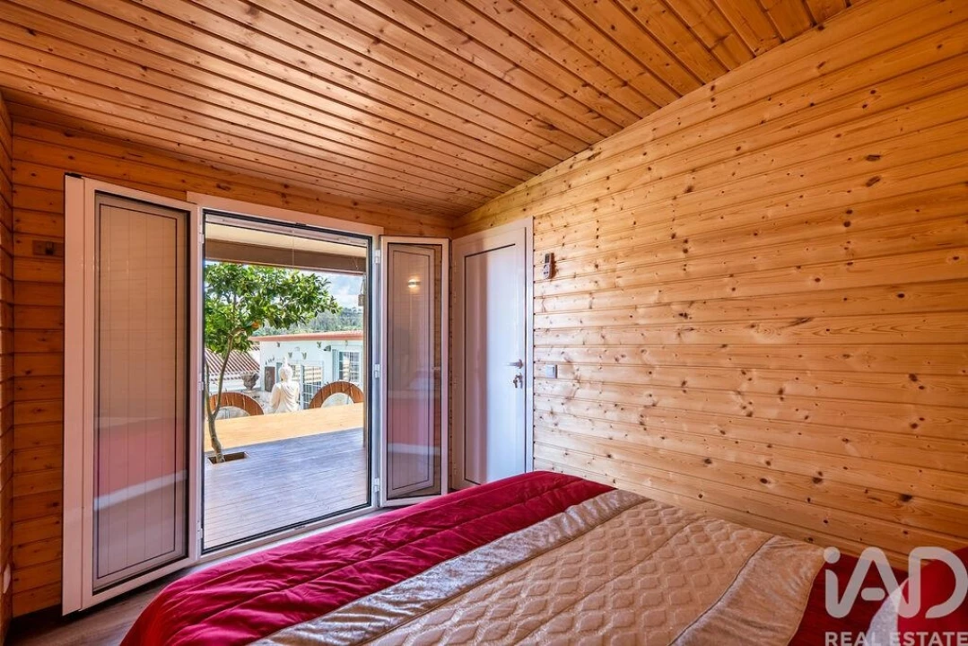 Moradia T8 para Venda em Maceira Foto 18