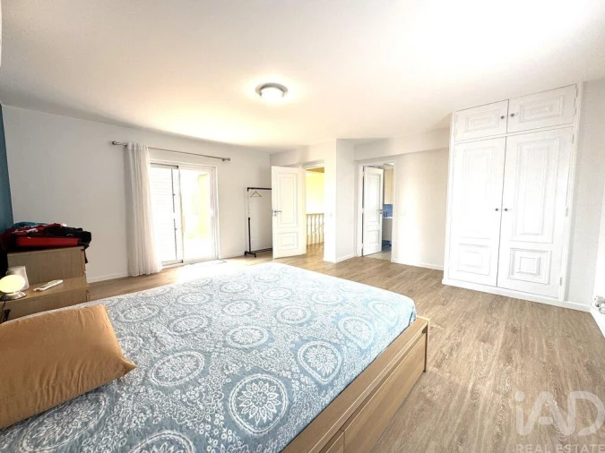 Moradia T5 para Venda em Almancil Foto 16