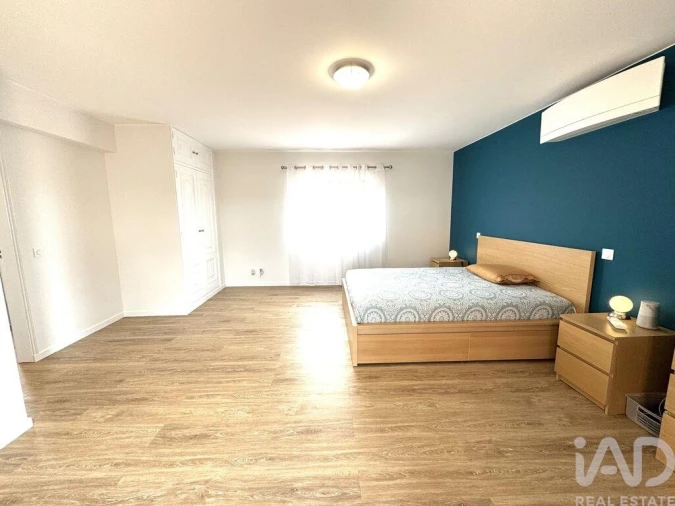 Moradia T5 para Venda em Almancil Foto 17