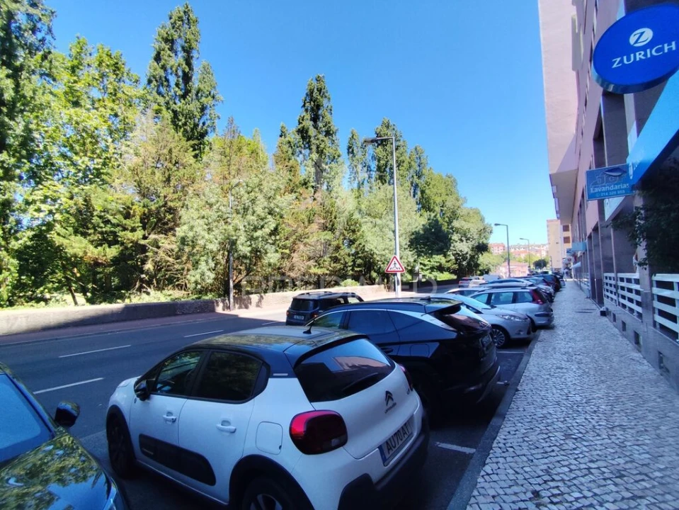 Loja para Venda em Queluz e Belas Foto 8