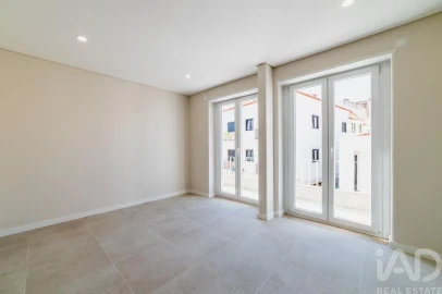 Apartamento T4 para Venda em União das Freguesias de Setúbal