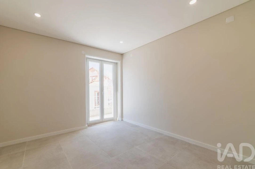 Apartamento T4 para Venda em União das Freguesias de Setúbal Foto 8