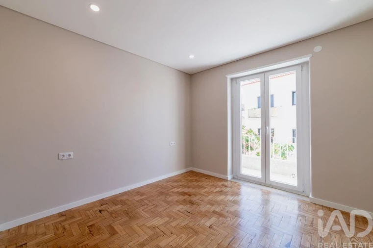 Apartamento T4 para Venda em União das Freguesias de Setúbal Foto 9