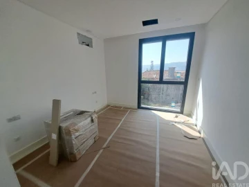 Moradia T3 para Venda em Monte Córdova