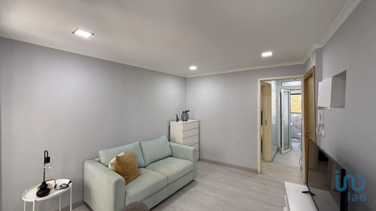 Apartamento T1 para Venda em Santa Maria Maior Foto 6