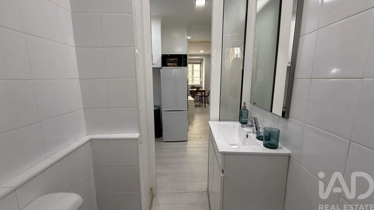 Apartamento T1 para Venda em Santa Maria Maior Foto 19