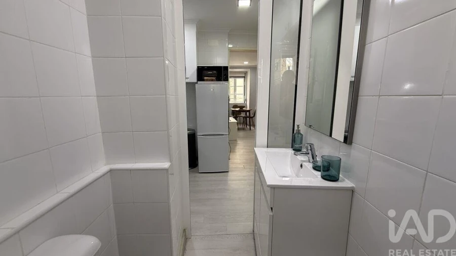 Apartamento T1 para Venda em Santa Maria Maior Foto 19