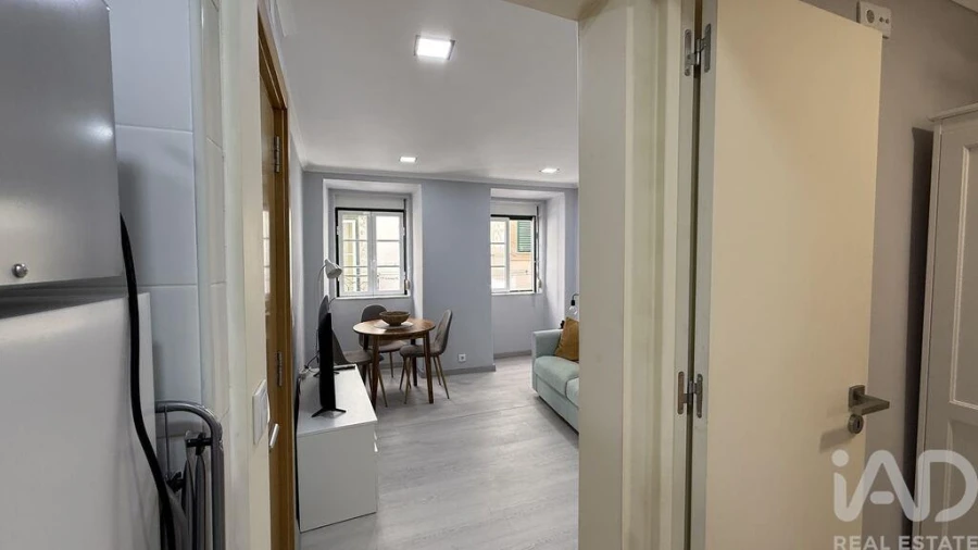 Apartamento T1 para Venda em Santa Maria Maior Foto 22