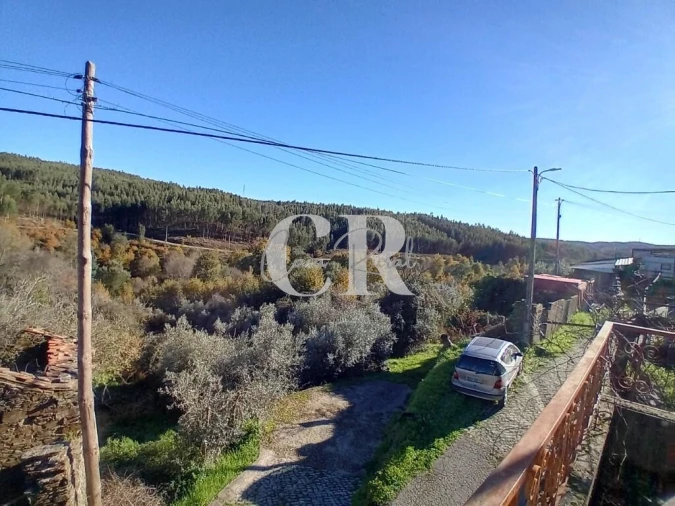 Moradia T5 para Venda em Castanheira de Pêra e Coentral Foto 24