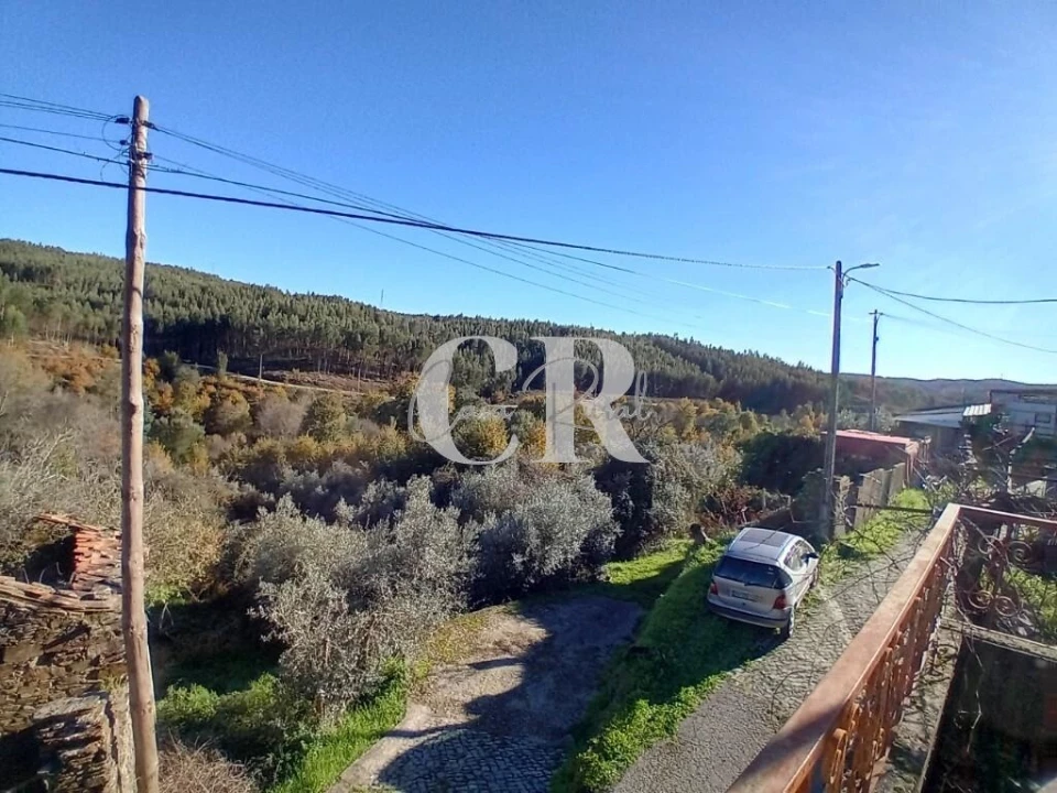 Moradia T5 para Venda em Castanheira de Pêra e Coentral Foto 24