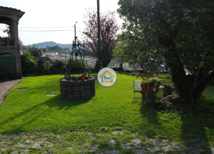 Moradia T4 para Venda em Antas e Abade de Vermoim Foto 4